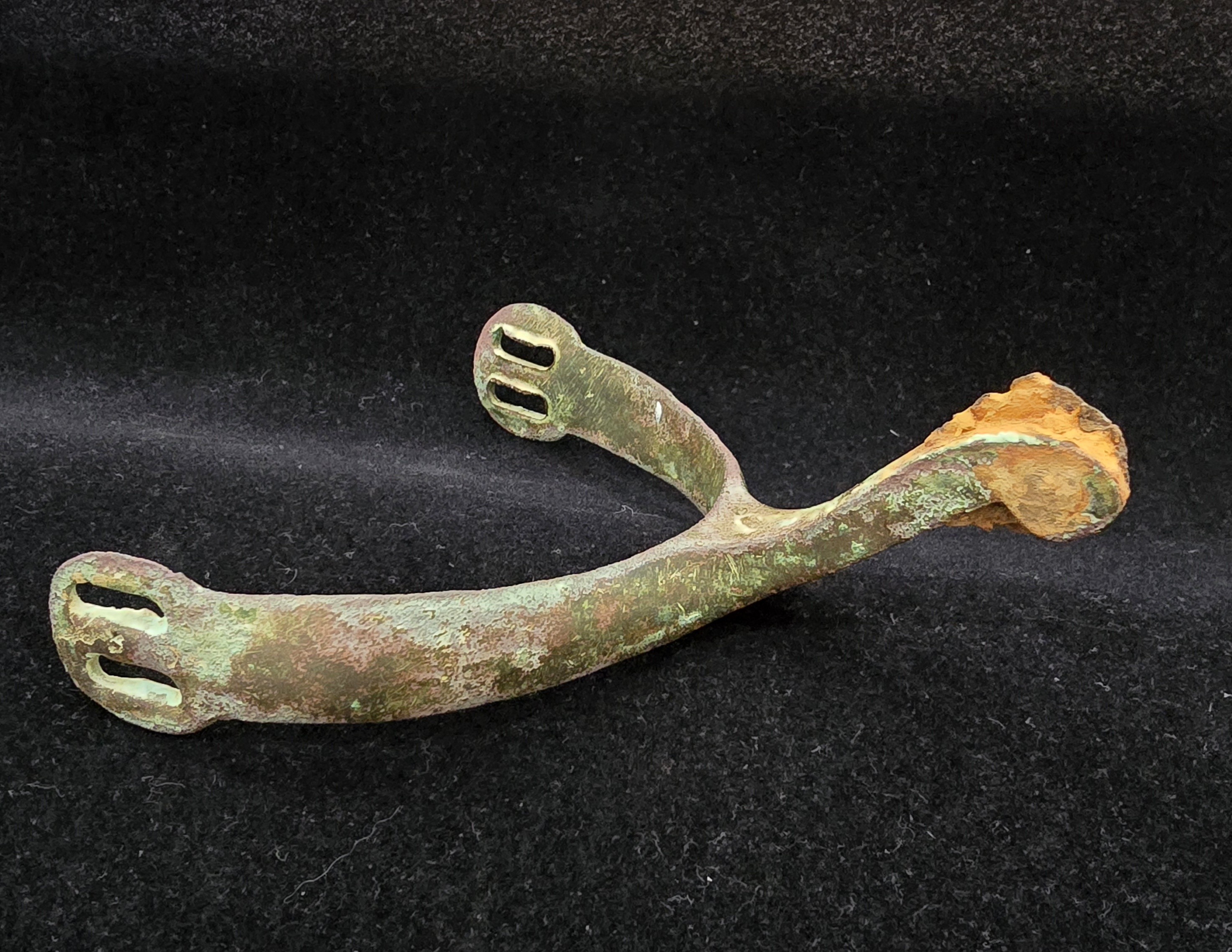 Click here to see the details of this item