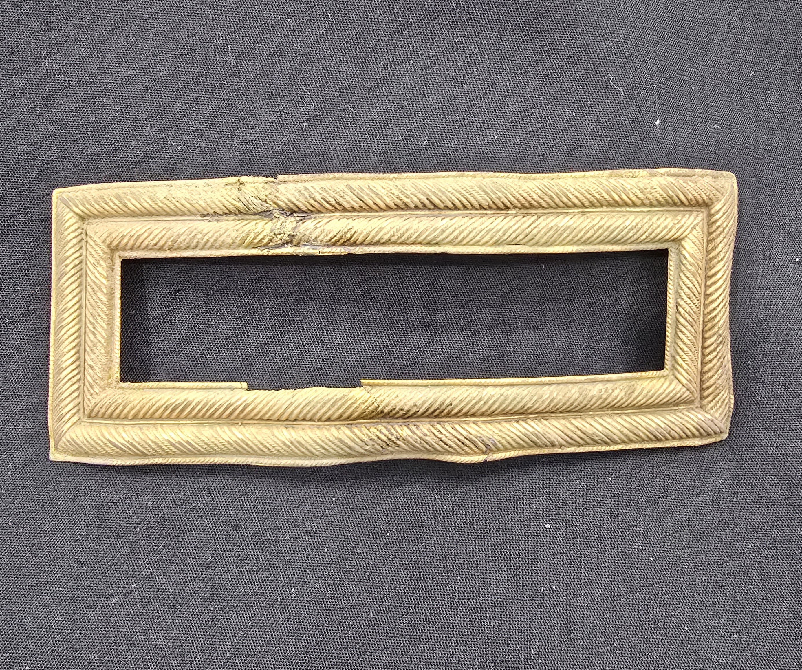 Click here to see the details of this item